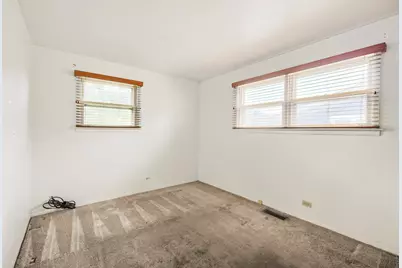 918 S Owen Street, Mount Prospect, IL 60056 - Photo 14