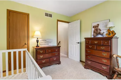 585 Yellowstone Drive, Elgin, IL 60123 - Photo 24