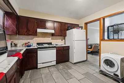 2452 W 59th Street, Chicago, IL 60629 - Photo 16