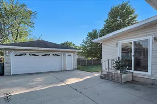 3912 Buck Ave, Joliet, IL 60431 - Photo 24