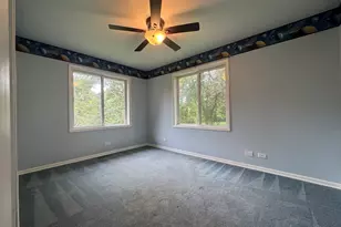 951 Irving Ave, Woodstock, IL 60098 - Photo 8