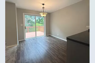 951 Irving Avenue, Woodstock, IL 60098 - Photo 6