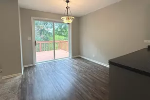 951 Irving Ave, Woodstock, IL 60098 - Photo 6