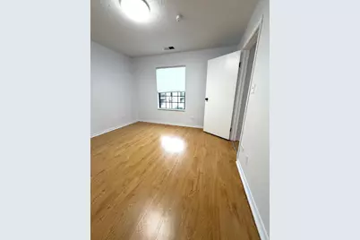 2048 N Rand Road #202, Palatine, IL 60074 - Photo 12