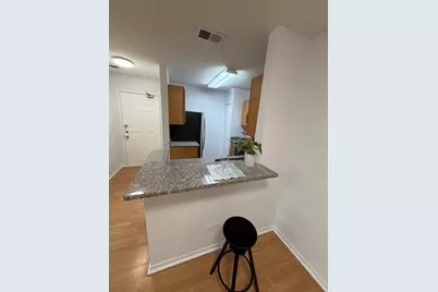 2048 N Rand Road #202, Palatine, IL 60074 - Photo 8
