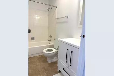 2048 N Rand Road #202, Palatine, IL 60074 - Photo 14