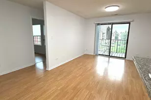 2048 N Rand Rd, Palatine, IL 60074 - Photo 2