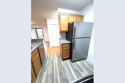 2048 N Rand Road #202, Palatine, IL 60074 - Photo 6