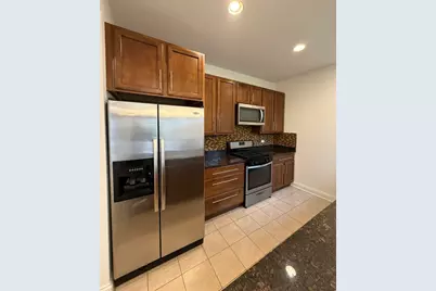 7733 N Marshfield Avenue #3, Chicago, IL 60626 - Photo 8