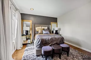 2339 E 72nd St, Chicago, IL 60649 - Photo 12