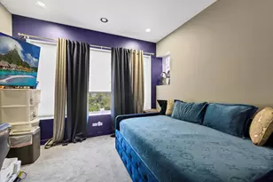 2339 E 72nd St, Chicago, IL 60649 - Photo 16