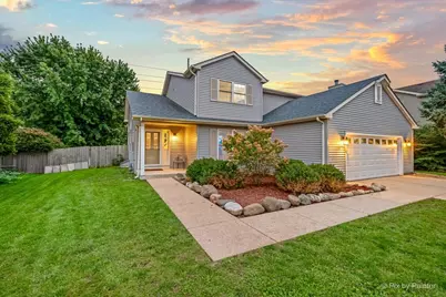 148 S Glenbrook Trail, McHenry, IL 60050 - Photo 2