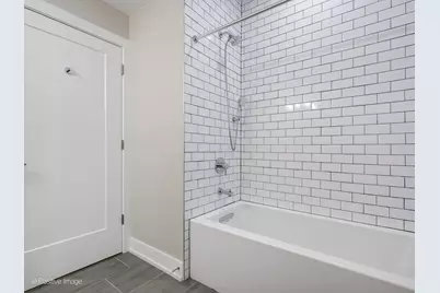 261 Washington Boulevard #305, Oak Park, IL 60304 - Photo 16