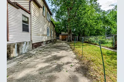 11723 S Stewart Avenue, Chicago, IL 60628 - Photo 22