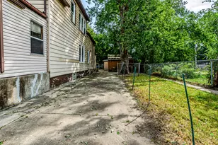 11723 S Stewart Ave, Chicago, IL 60628 - Photo 22