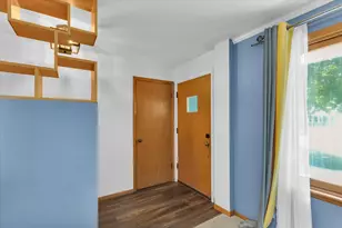 1606 Normandy Dr, Champaign, IL 61821 - Photo 6