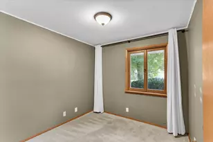 1606 Normandy Dr, Champaign, IL 61821 - Photo 14