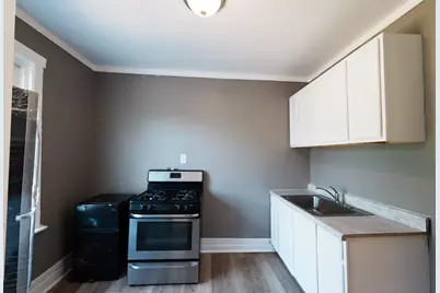 510 W 75th Street, Chicago, IL 60621 - Photo 14
