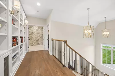 1561 Hawthorne Lane, Wheaton, IL 60189 - Photo 16