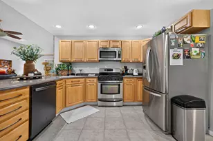 5734 Jackie's Dr, Loves Park, IL 61111 - Photo 10