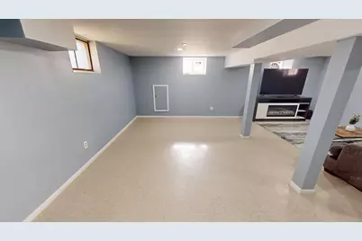 176 E Grand Avenue, Fox Lake, IL 60020 - Photo 30