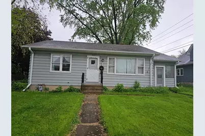 1207 W Main Street, Saint Charles, IL 60174 - Photo 1