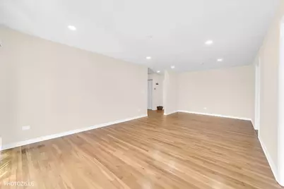 8852 N Leslie Lane #2C, Des Plaines, IL 60016 - Photo 10