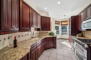 665 Meadowdale Dr, Romeoville, IL 60446 - Photo 8