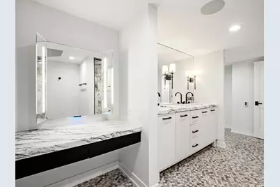 200 E Delaware Place #8C-9C, Chicago, IL 60611 - Photo 36