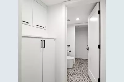 200 E Delaware Place #8C-9C, Chicago, IL 60611 - Photo 42