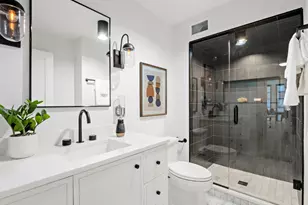 200 E Delaware Pl, Chicago, IL 60611 - Photo 48