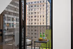 200 E Delaware Pl, Chicago, IL 60611 - Photo 32