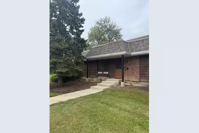 5560 Court F, Hanover Park, IL 60133 - Photo 2