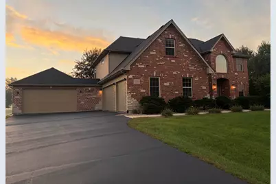 366 Tallgrass Lane, Yorkville, IL 60560 - Photo 2