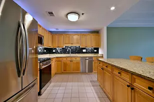875 E 22nd St, Lombard, IL 60148 - Photo 22