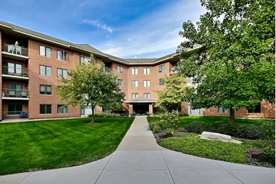 875 E 22nd Street #104, Lombard, IL 60148 - Photo 2