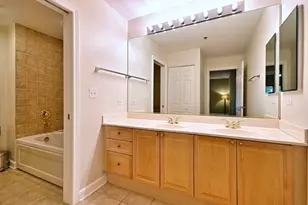 875 E 22nd St, Lombard, IL 60148 - Photo 28