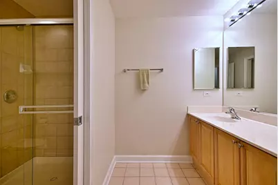 875 E 22nd Street #104, Lombard, IL 60148 - Photo 32