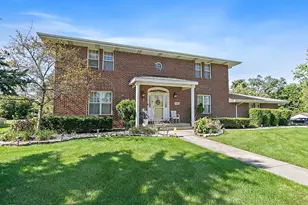 15410 Le Claire Ave, Oak Forest, IL 60452 - Photo 1