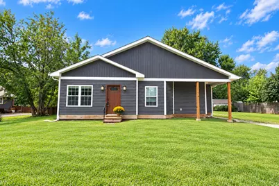 16 Grove Street, Bristol, IL 60512 - Photo 1