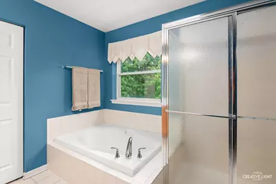 1S068 E Burnham Lane, Geneva, IL 60134 - Photo 18