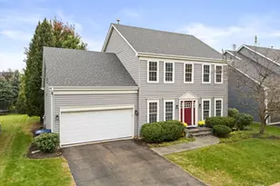 1S068 E Burnham Ln, Geneva, IL 60134 - Photo 1