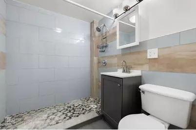 2237 S Oakley Avenue, Chicago, IL 60608 - Photo 16