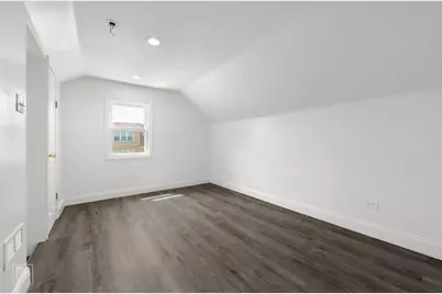 2237 S Oakley Avenue, Chicago, IL 60608 - Photo 14