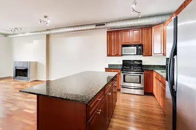 1200 W Monroe Street #603, Chicago, IL 60607 - Photo 8