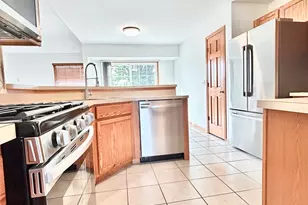 3499 White Oak Dr, Dekalb, IL 60115 - Photo 10