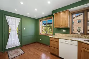 17242 Ridgeland Ave, Tinley Park, IL 60477 - Photo 10