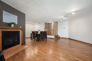 17242 Ridgeland Ave, Tinley Park, IL 60477 - Photo 6