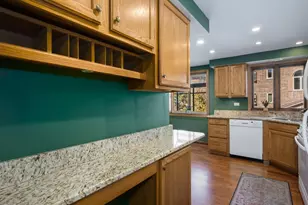 17242 Ridgeland Ave, Tinley Park, IL 60477 - Photo 12