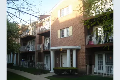 607 Quincy Bridge Lane #302, Glenview, IL 60025 - Photo 1